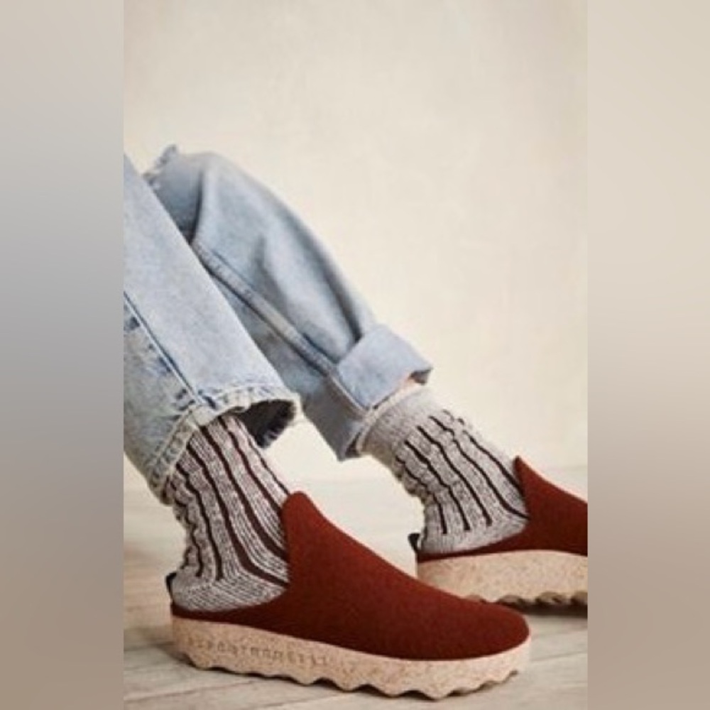 Free People Asportuguesas Bailey Mules